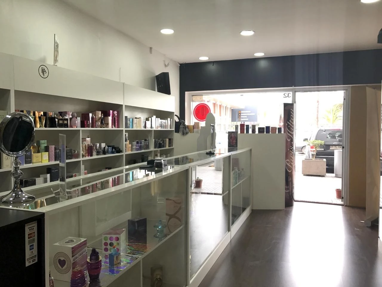 Perfumería – Arquitectura en Chile | Consultora RVL